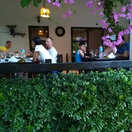 Salkim Bed & Breakfast Ekincik